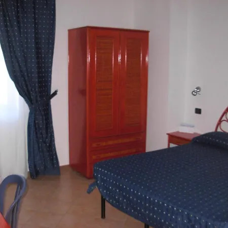 Beach Hotel Hotel 3*