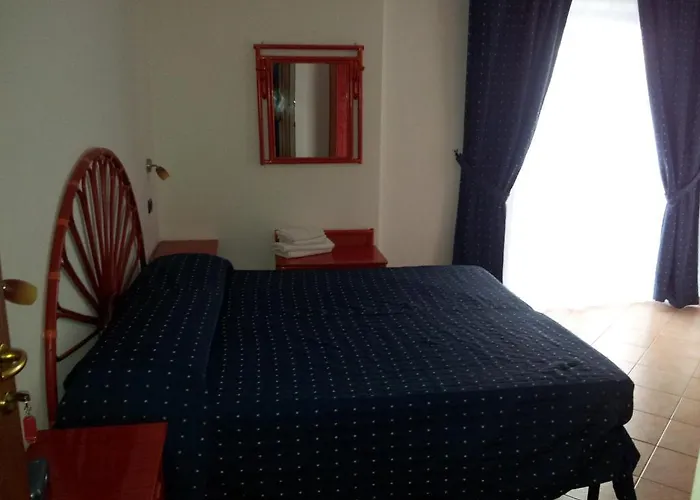 Beach Hotel Hotel 3*