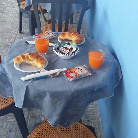 Beach Hotel Hotel 3*