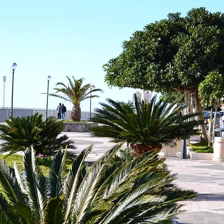 Beach Hotel Diamante