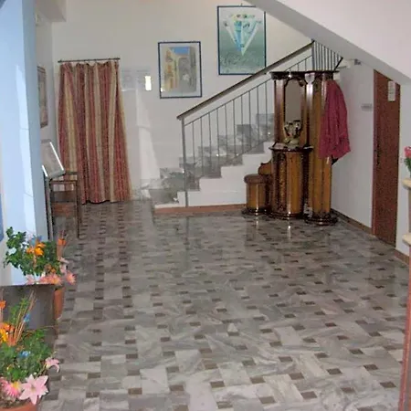 Beach Hotel 3* Diamante