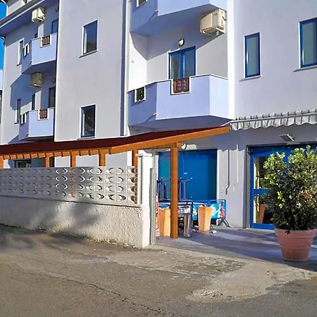 Hotel Beach Hotel 3*