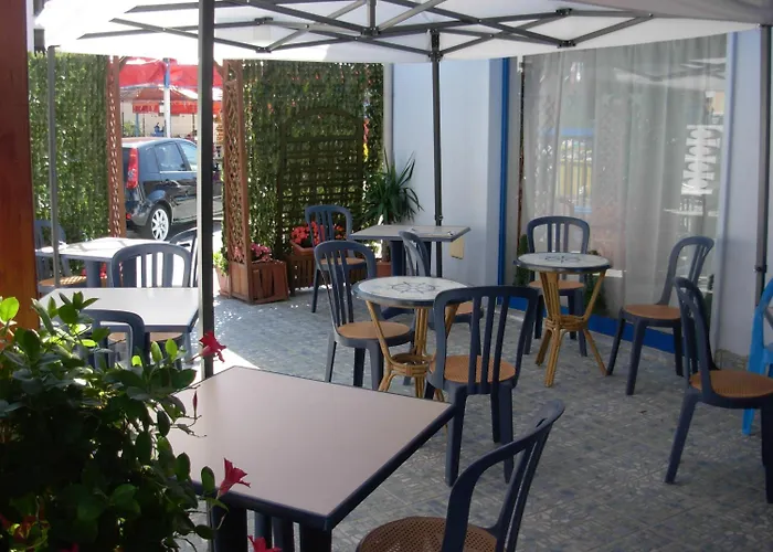 Beach Hotel Отель Диаманте