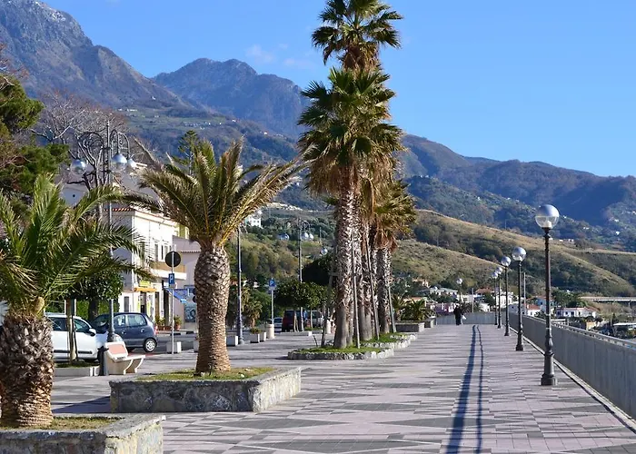 Beach Hotel Отель Диаманте